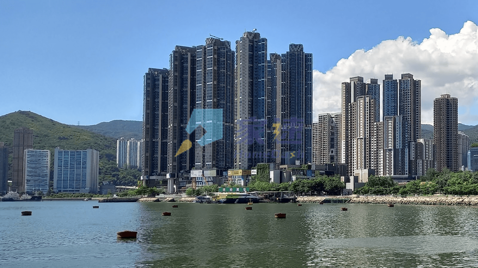 全．城匯 屋苑外觀