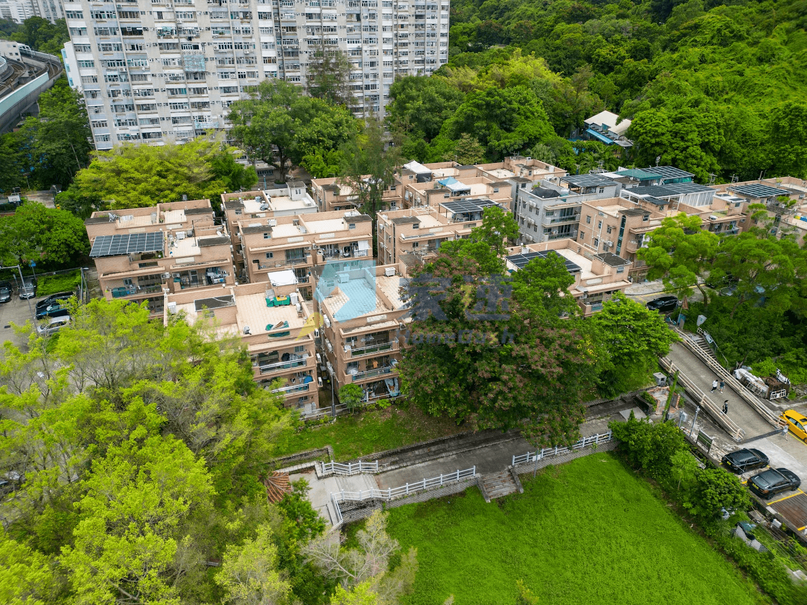 曾大屋新村 屋苑外觀