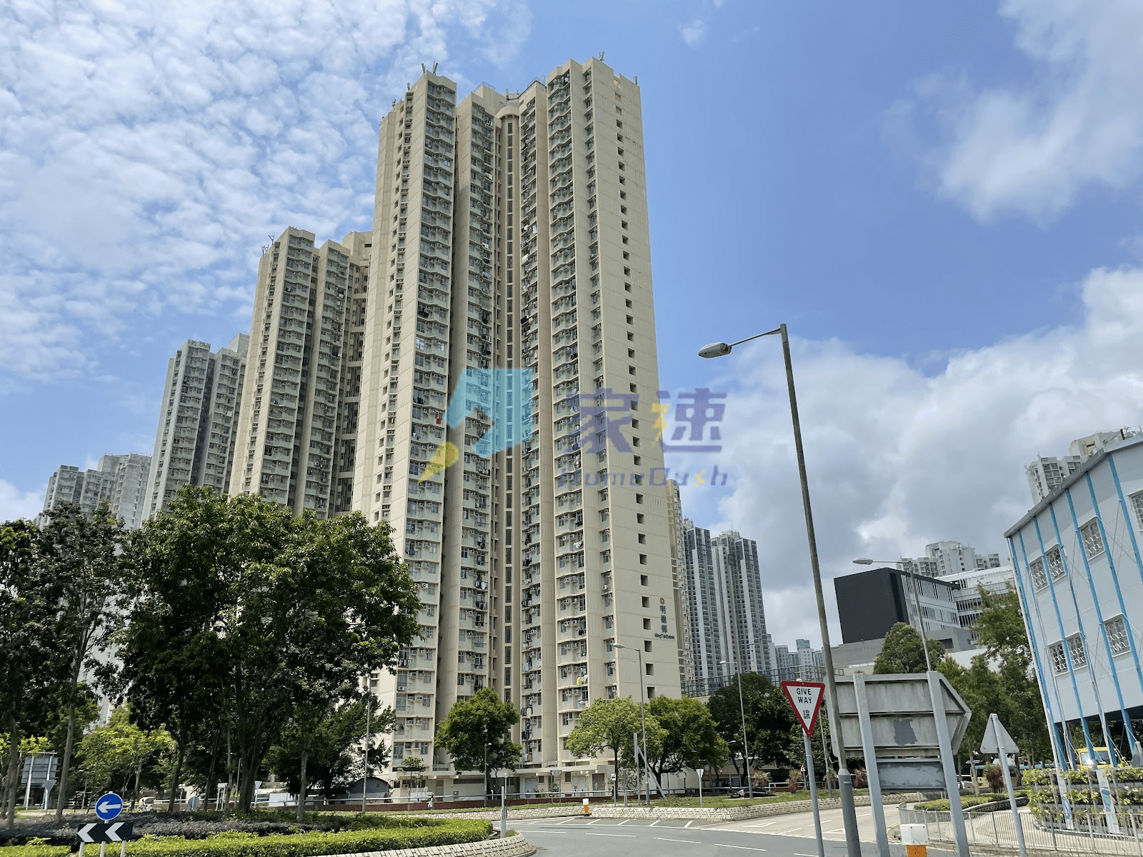 顯明苑 屋苑外觀