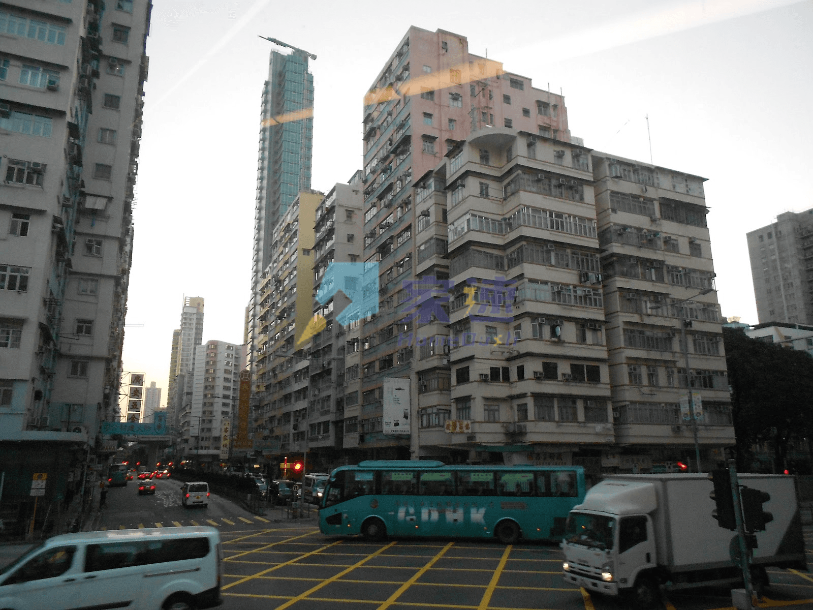 雲峰樓 屋苑外觀