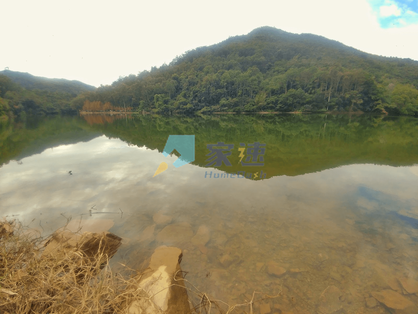 Peninsula East 屋苑外觀