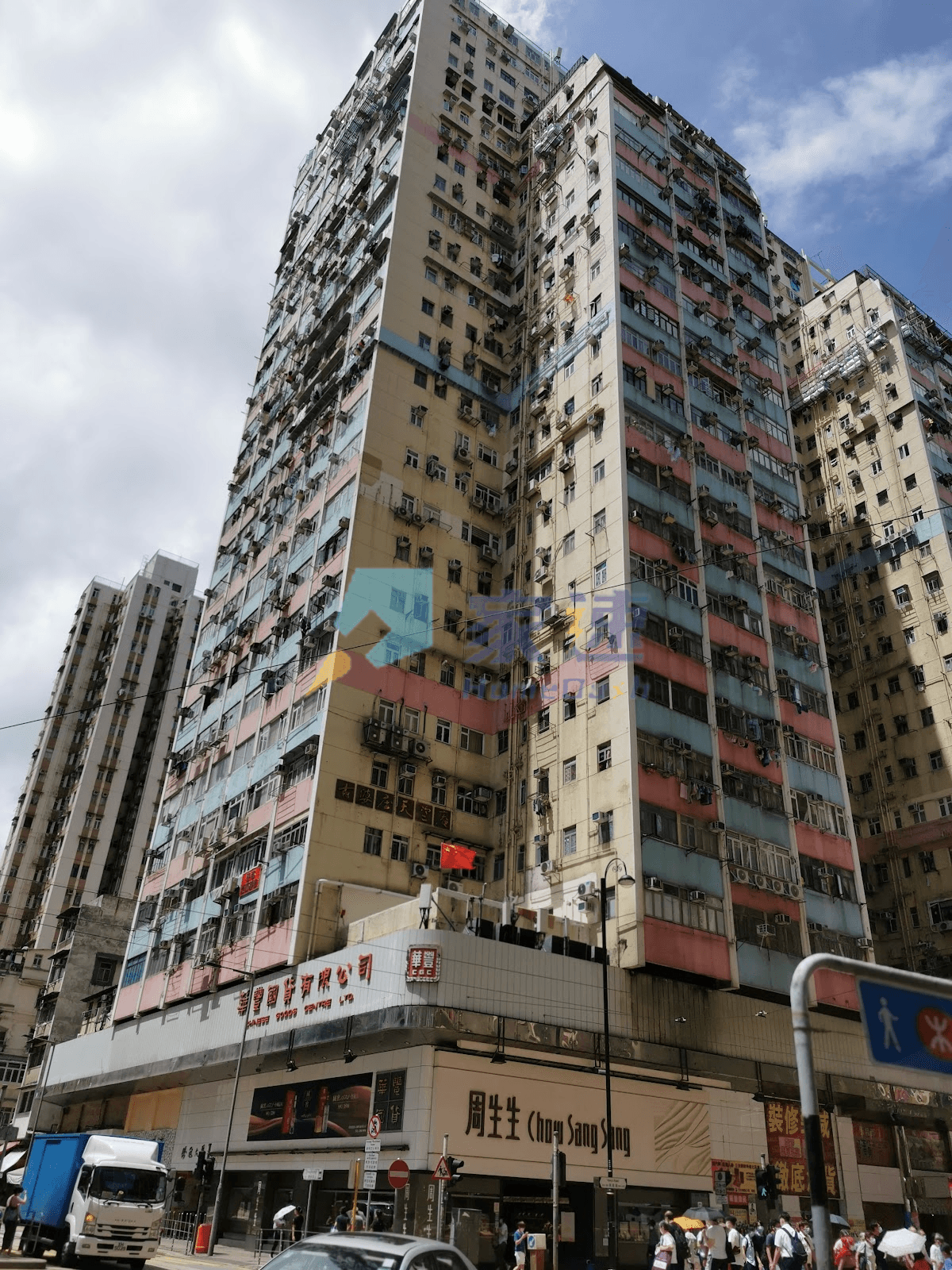 僑冠大廈 屋苑外觀