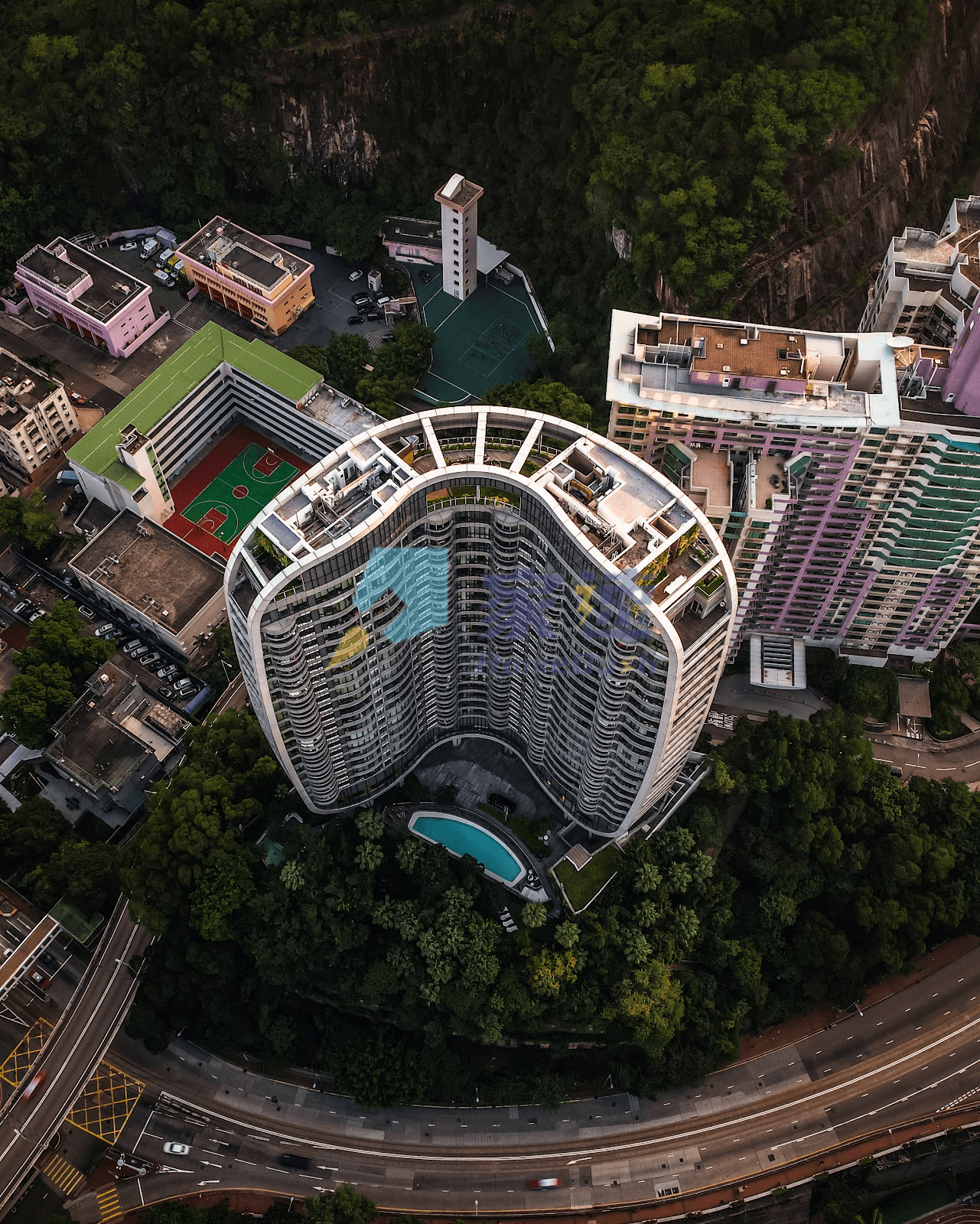 Mount Parker Residences 屋苑外觀