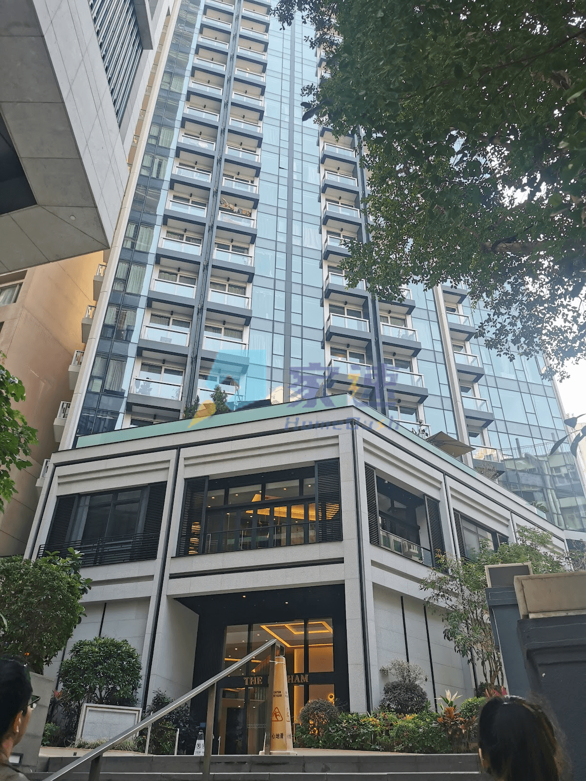 Resiglow Pokfulam 屋苑外觀