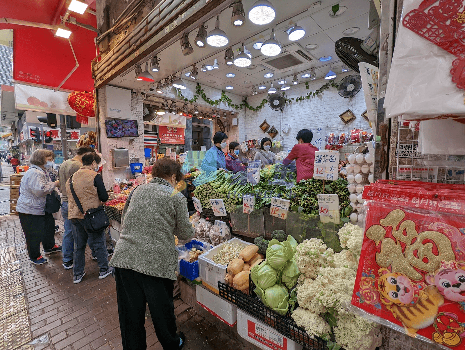 卑路乍街85-87號 屋苑外觀