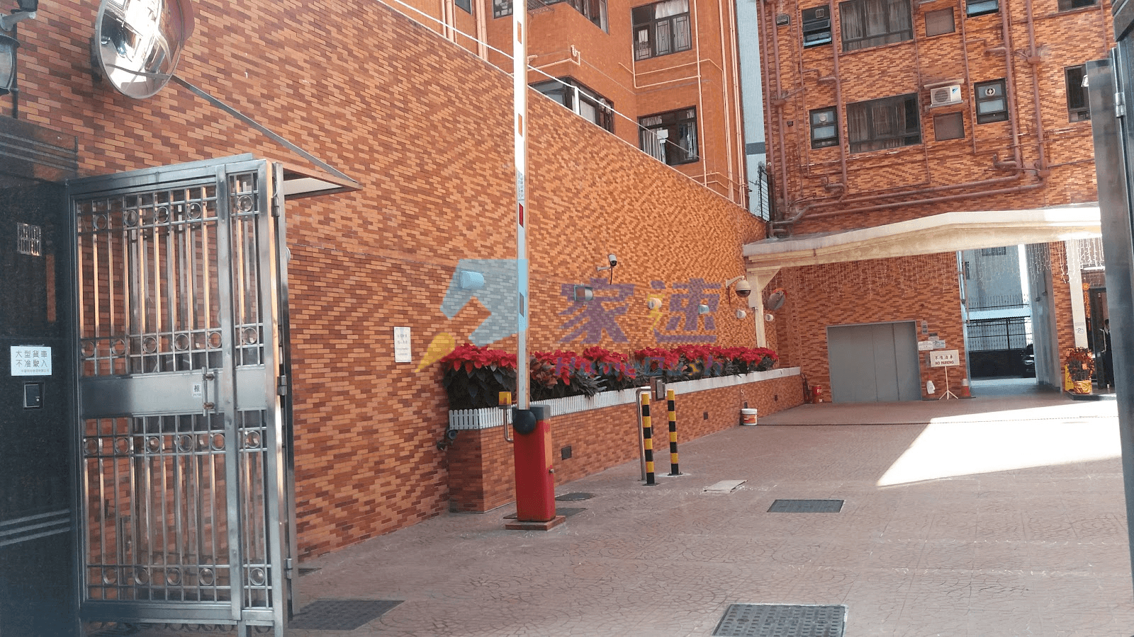 龍峯閣 屋苑外觀
