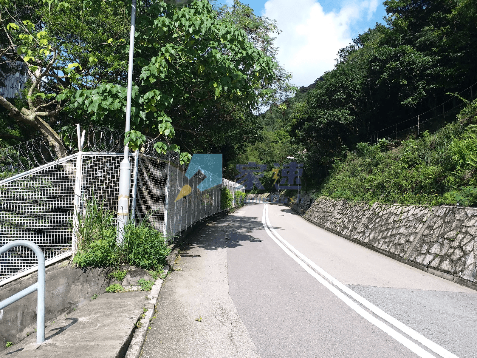 畢拉山道71號 屋苑外觀