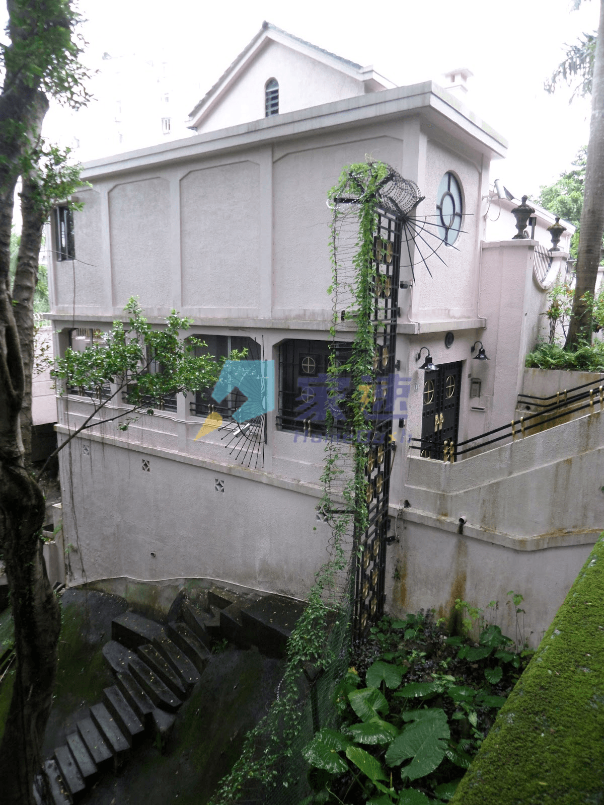 寶雲道15號 屋苑外觀