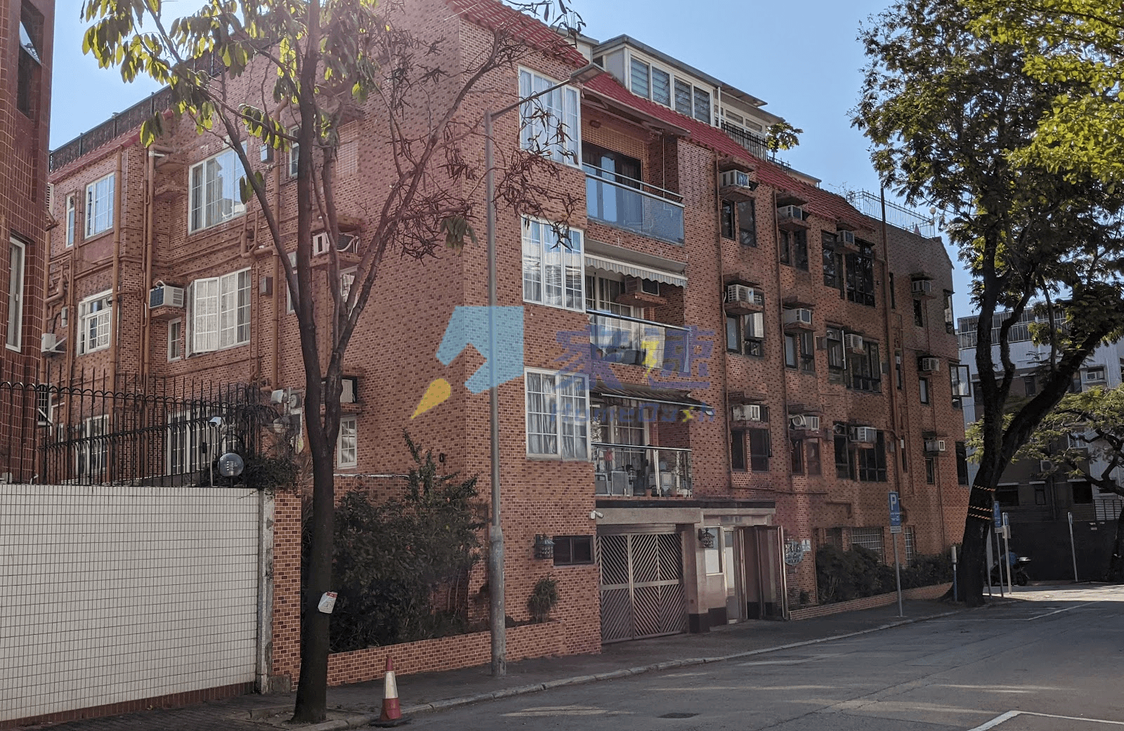 麗松苑 屋苑外觀