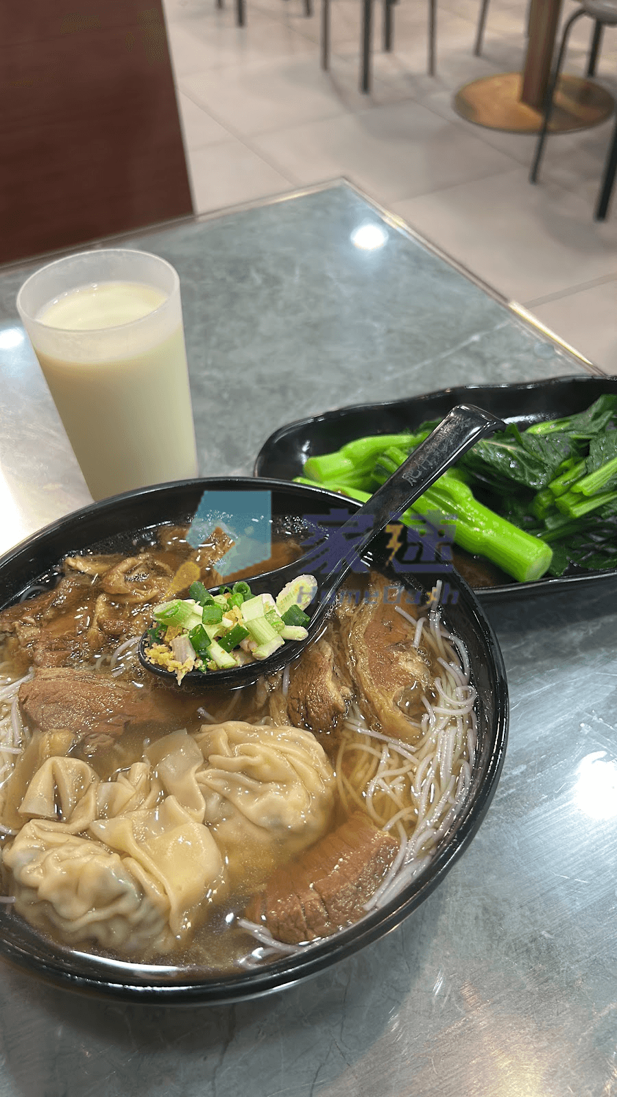 金馬倫道15號 屋苑外觀