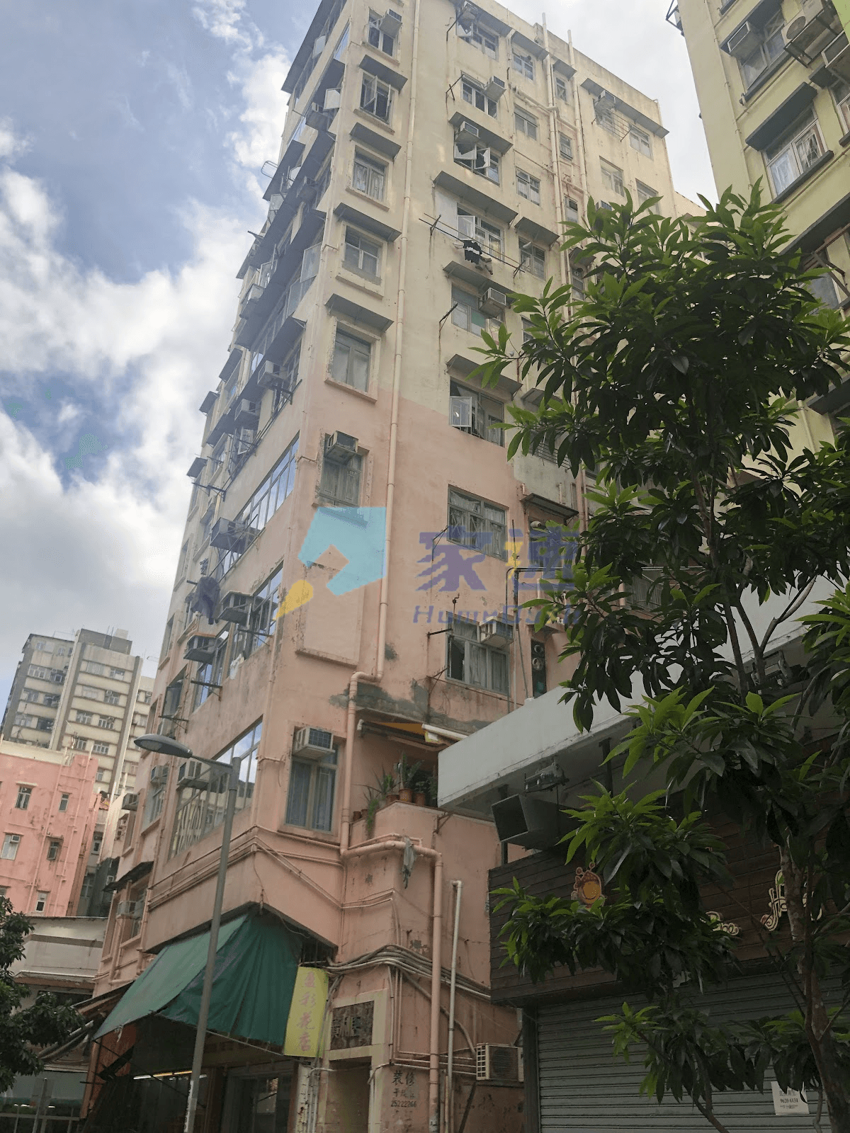 寶利唐樓 屋苑外觀