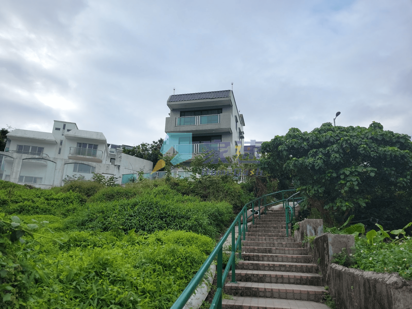 御采．河堤 屋苑外觀