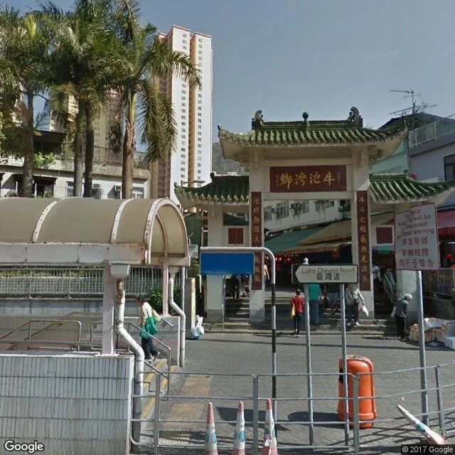龍池徑42號 屋苑外觀