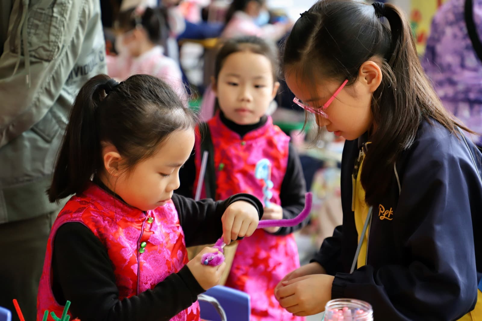保良局馮晴紀念小學 藝墟