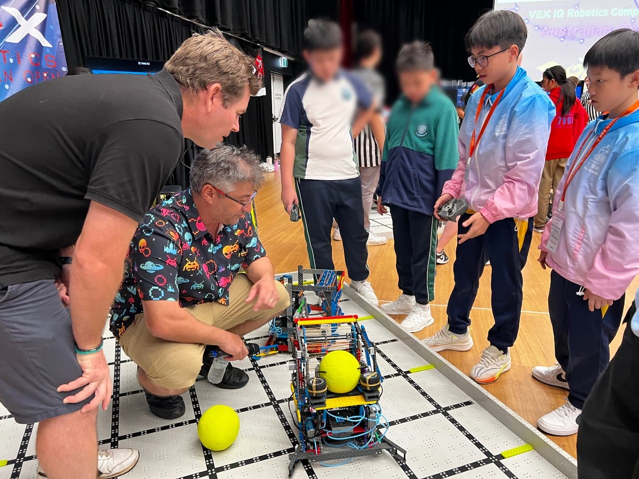 聖公會聖馬太小學 透過VEX IQ機械人，推廣STEM及啟發學生