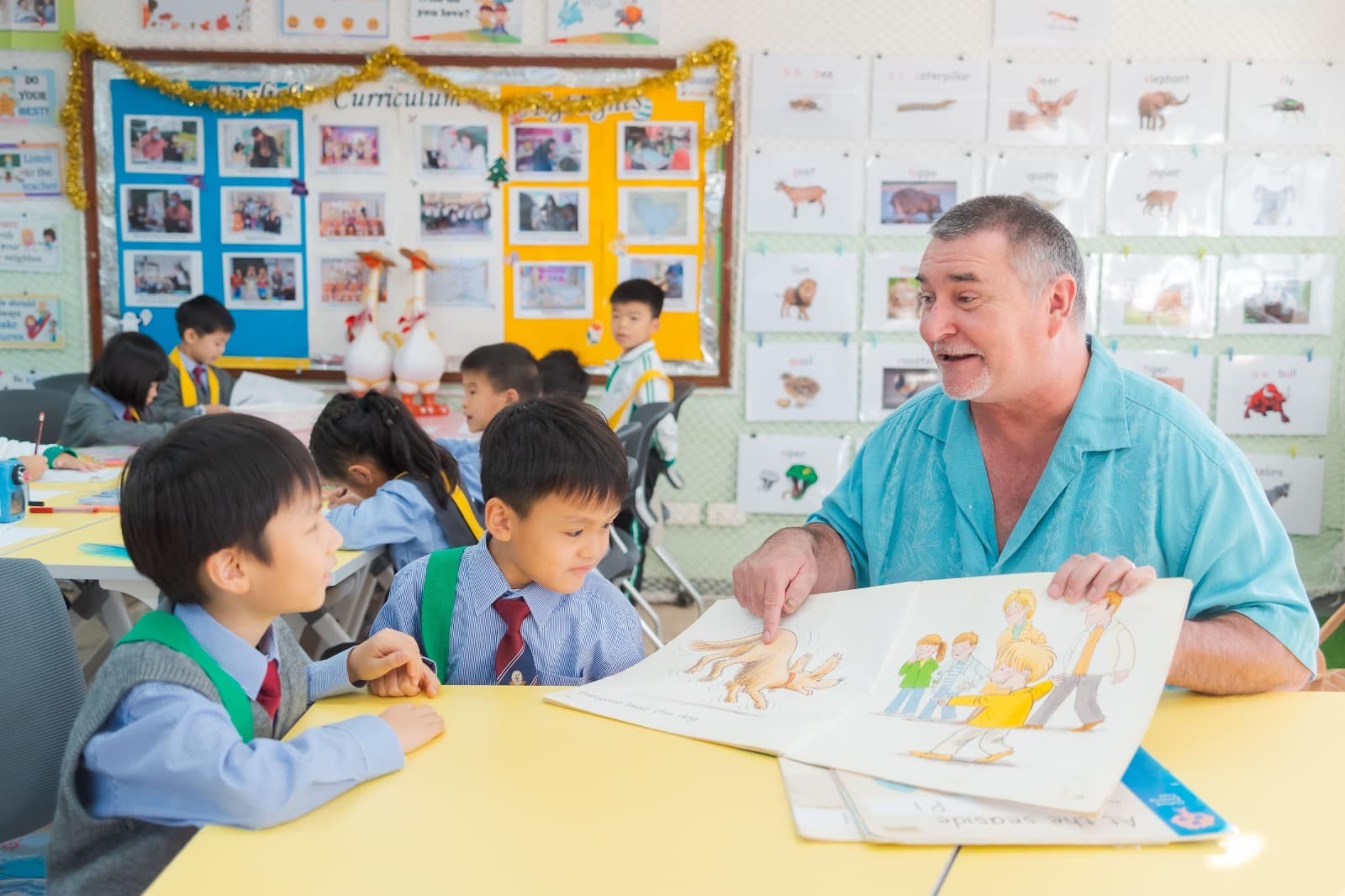 東華三院鄧肇堅小學 創造英文語境沉浸式學英語