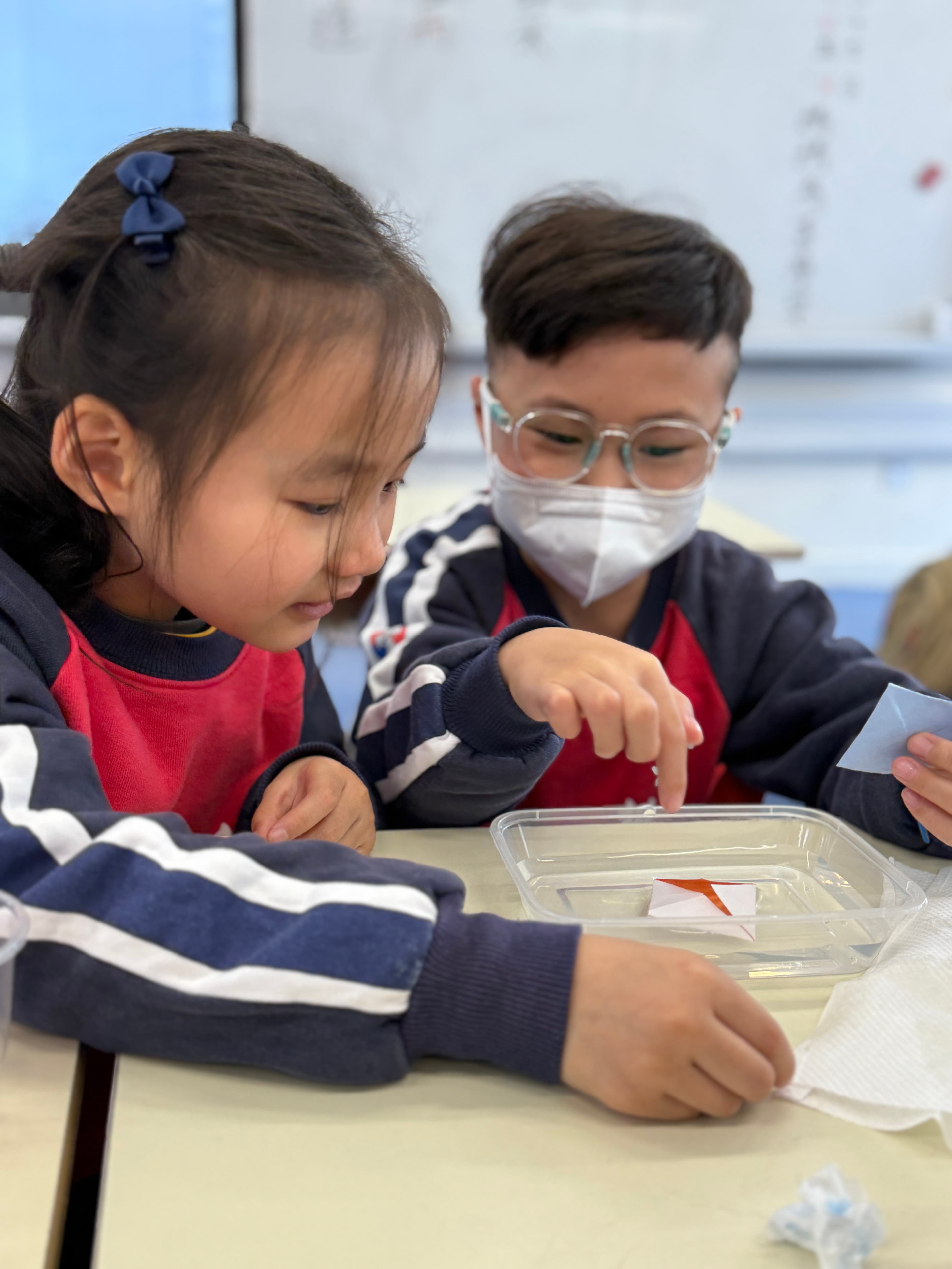 大埔循道衛理小學 選修課:「科學小實驗」_引發孩子好奇心、培養觀察力