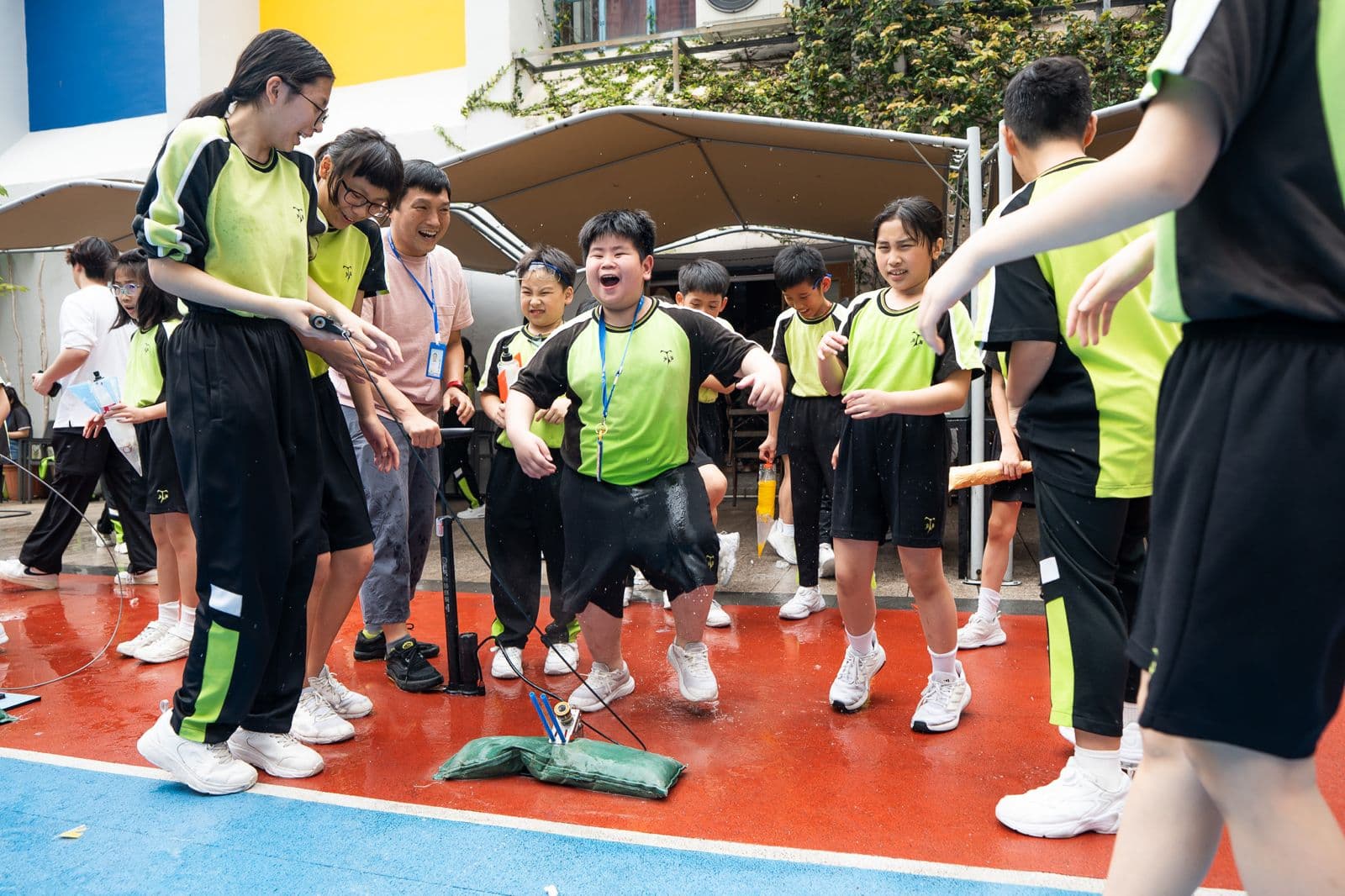 聖文德天主教小學 STEAM Day 四年級水火箭活動