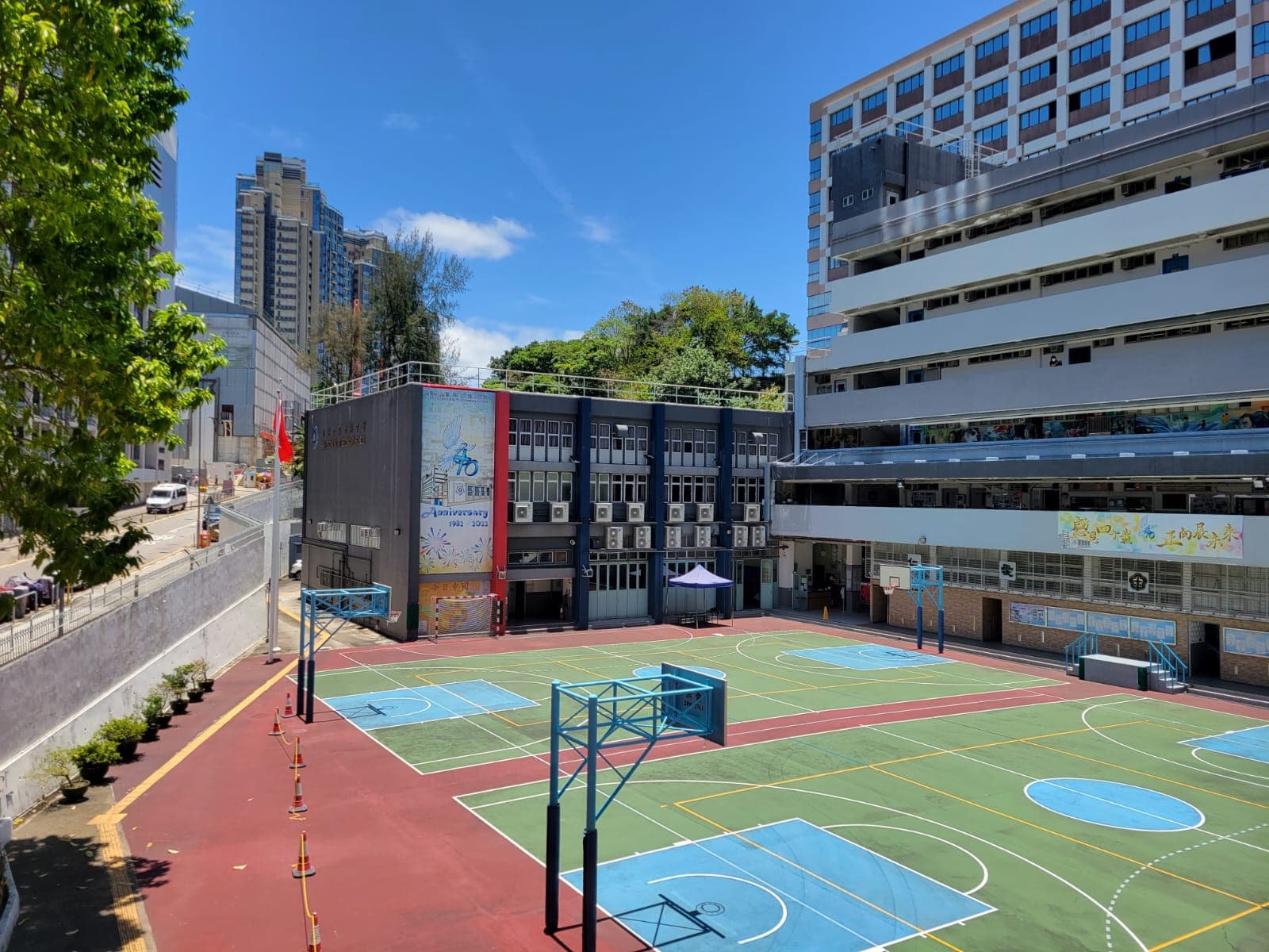 聖公會蔡功譜中學校舍相片