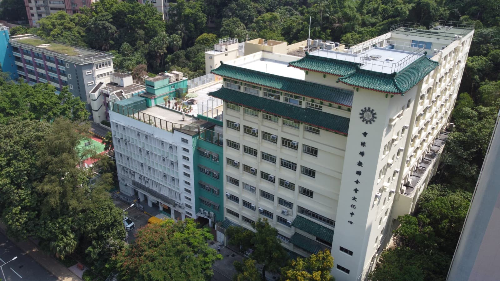 佛教黃鳳翎中學校舍相片
