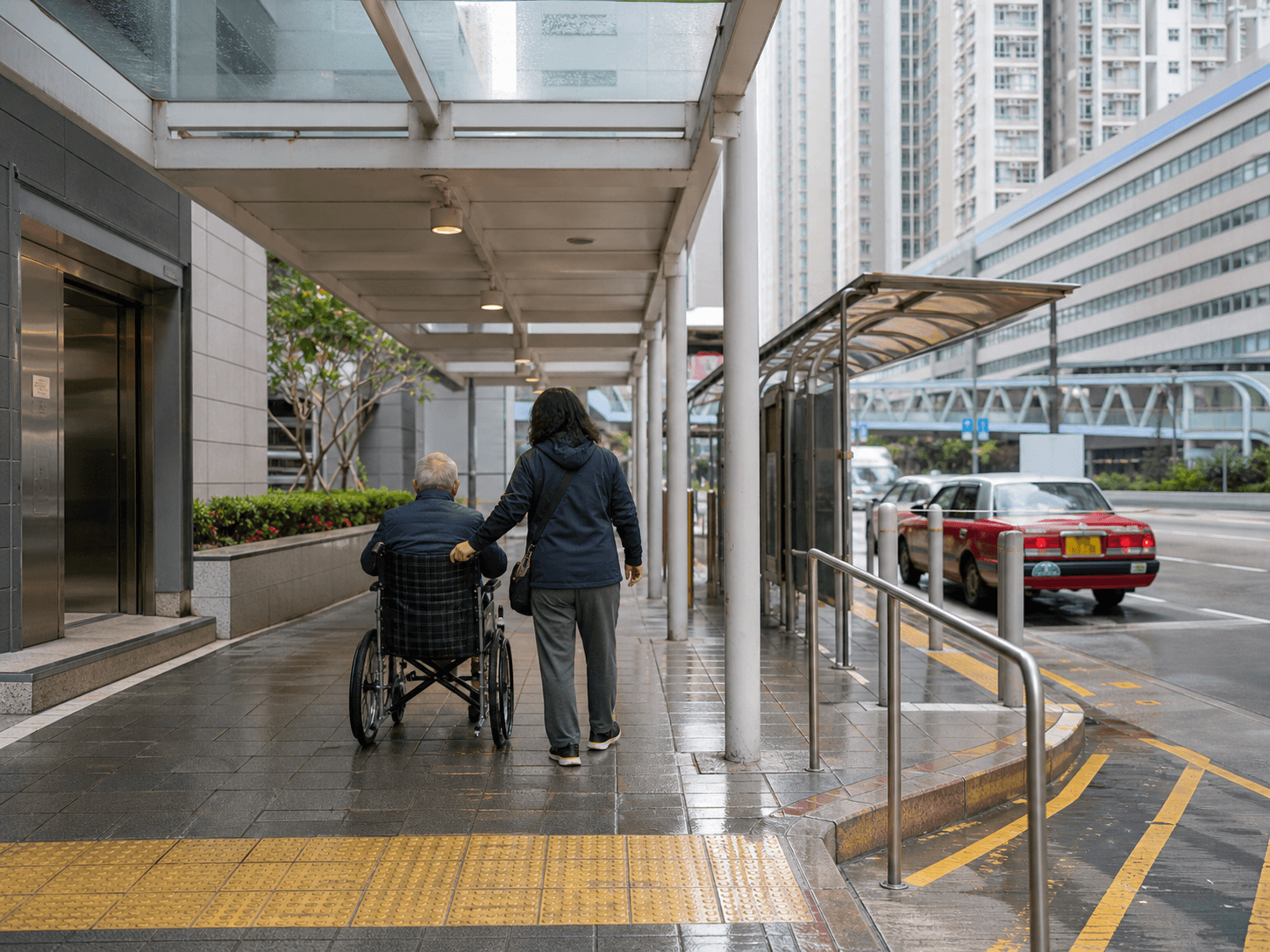 香港醫院附近有蓋行人路、升降機和輪椅友善上落客位的無障礙路線