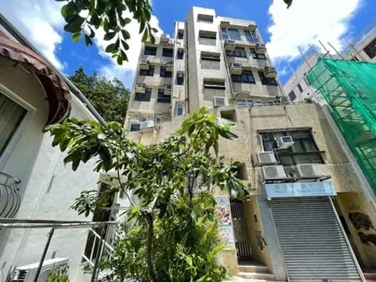倫輝樓 屋苑外觀