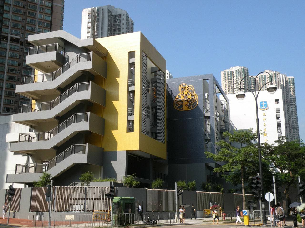 深井天主教小學 校舍相片