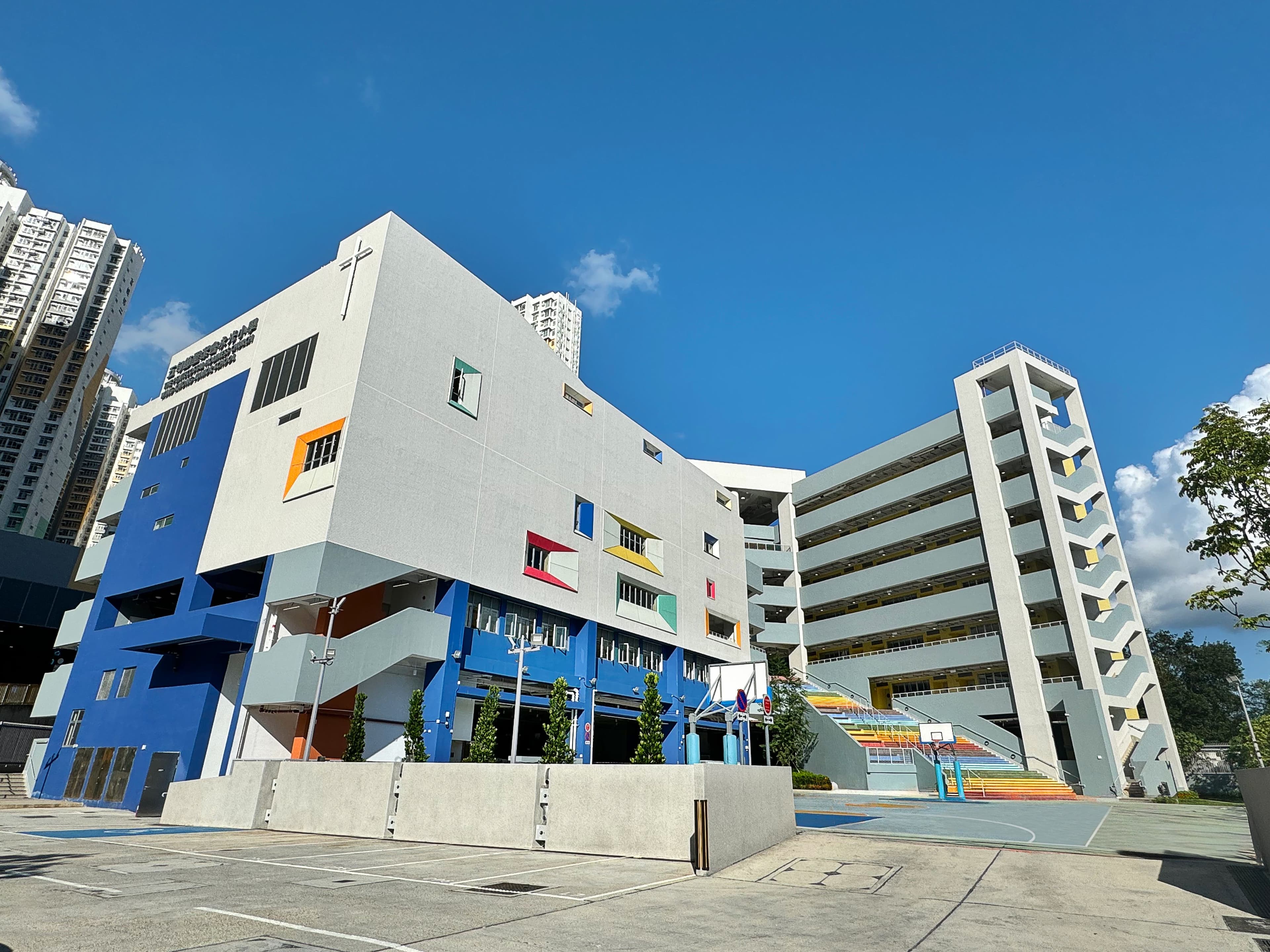 五旬節聖潔會永光小學 校舍相片