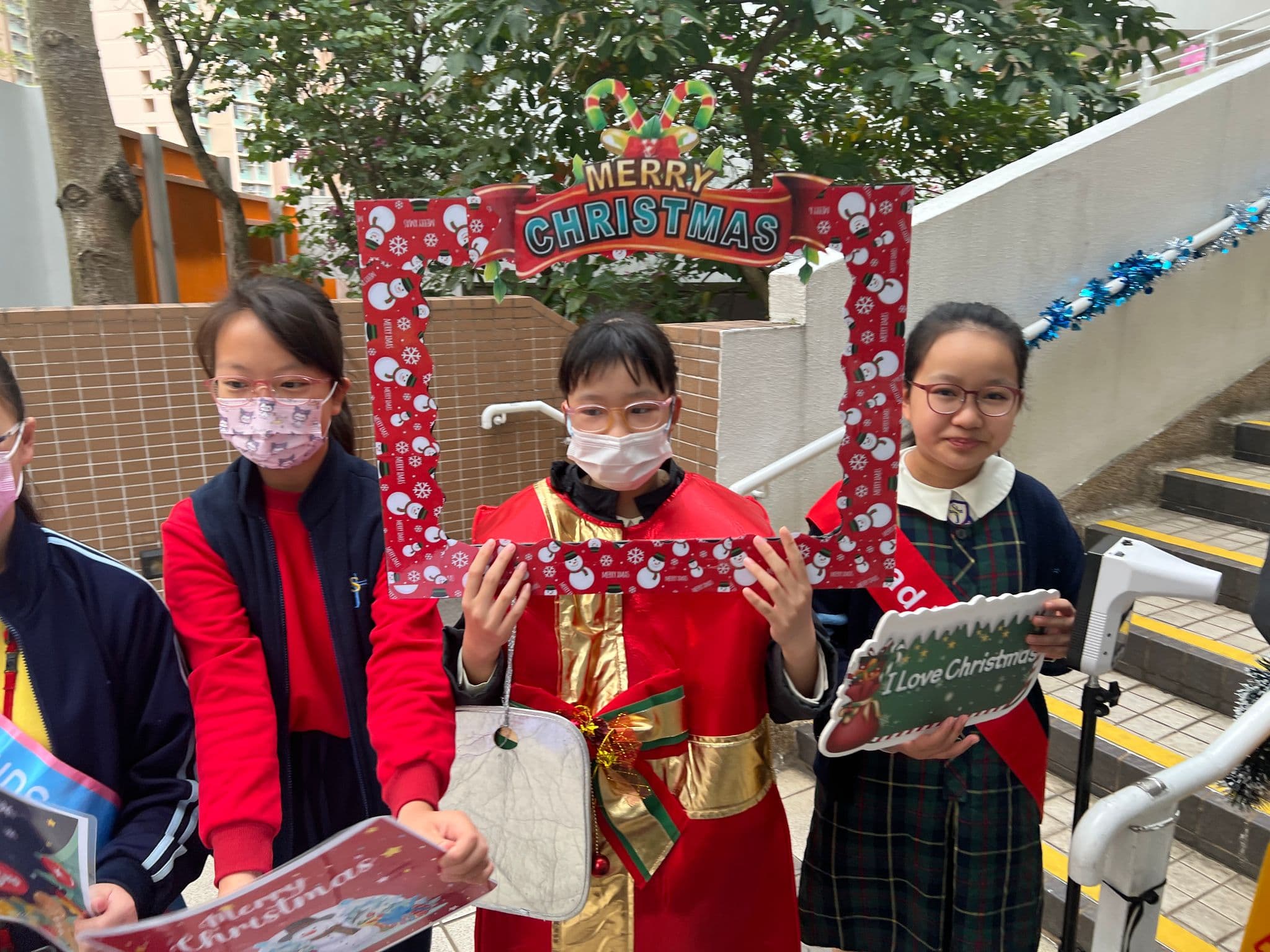 石籬聖若望天主教小學 學校資料