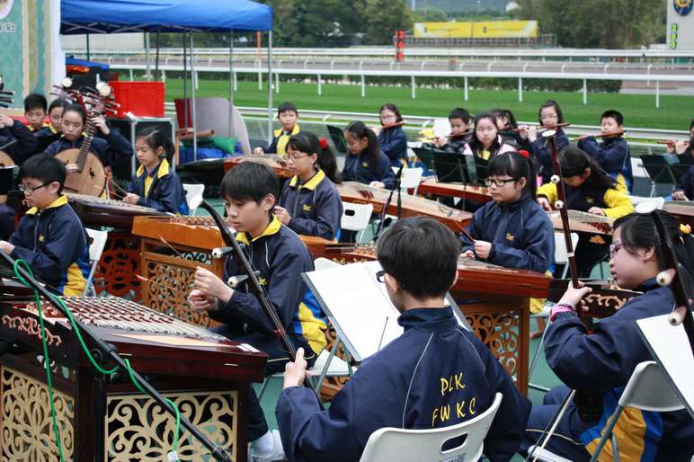 保良局方王錦全小學 本校中樂團表現出色
