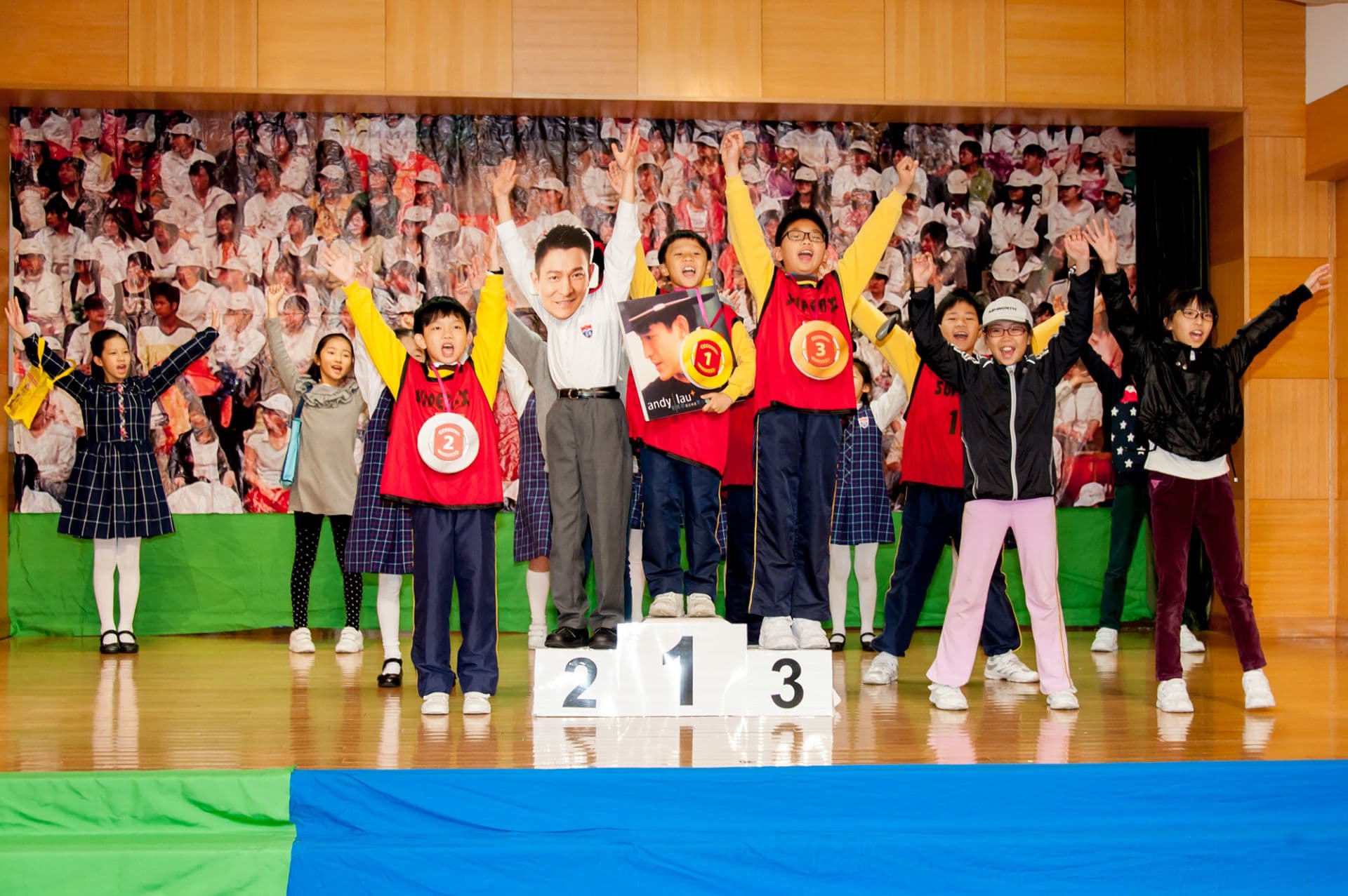 中華基督教會基華小學 校際英語話劇勇奪評判推介演出獎